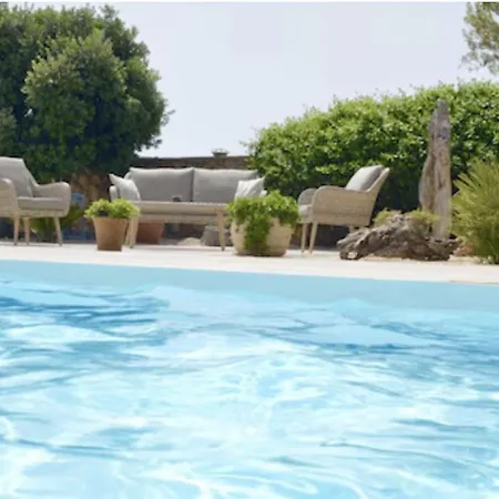 Villa Kallisto, Blue Line *