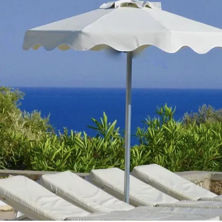 Villa Kallisto, Blue Line Líndos